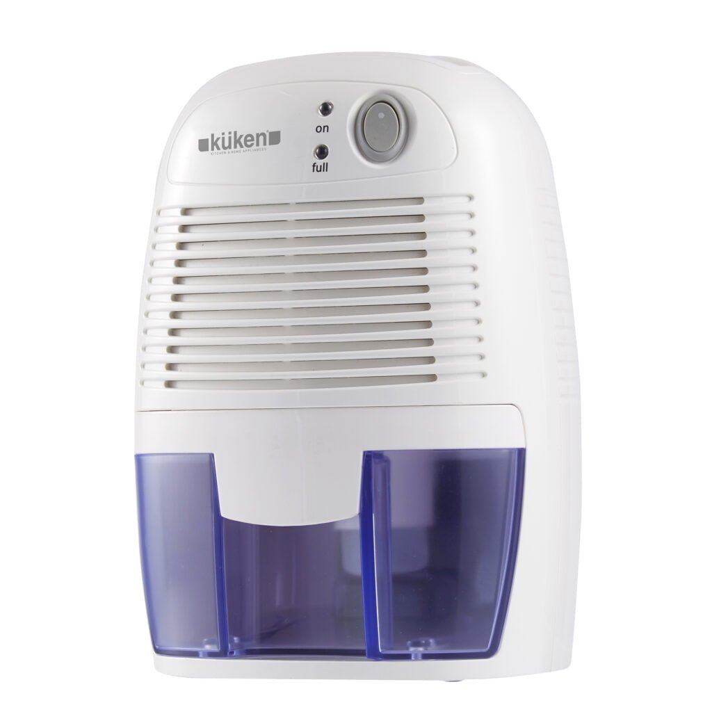 Dehumidifier with 600ml reservoir
